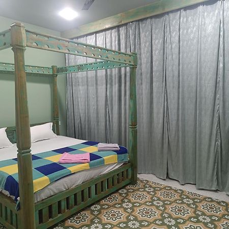 Lavish Exotic Hotel & Apartments Arambol Luaran gambar