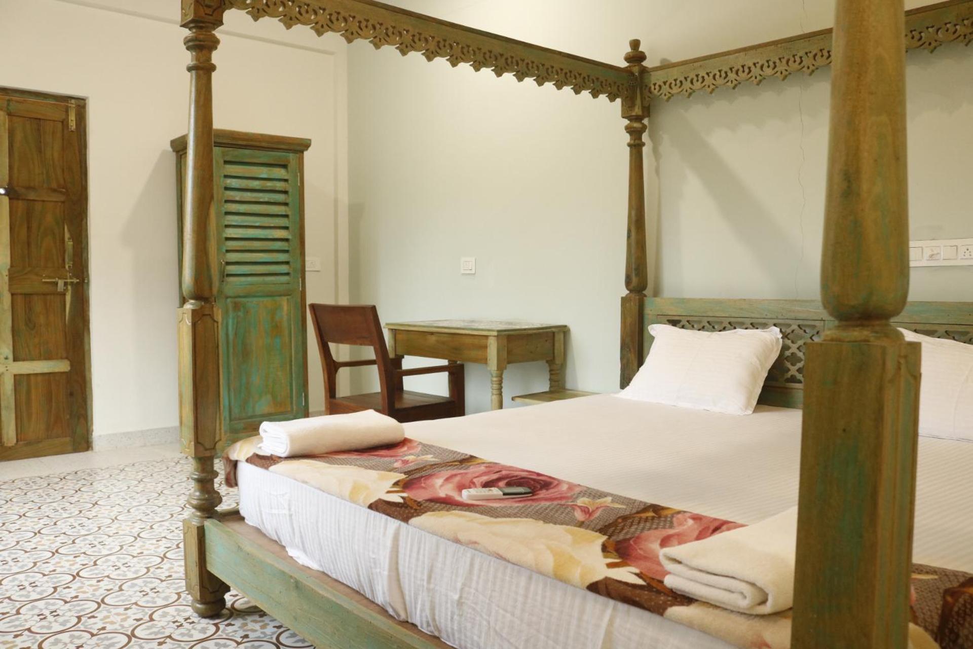 Lavish Exotic Hotel & Apartments Arambol Bilik gambar